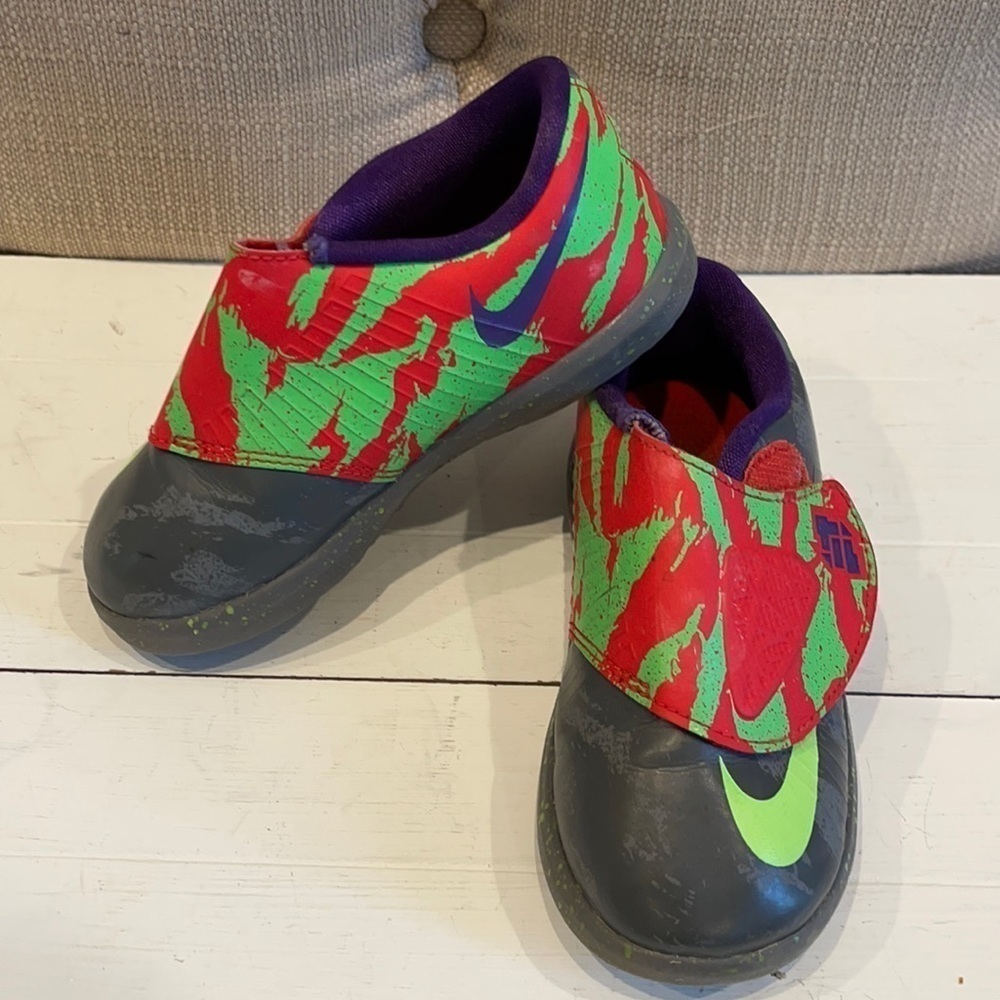 𝅺NIKE KD Kevin Durant 6 VI Eneregy Jordan Graffiti